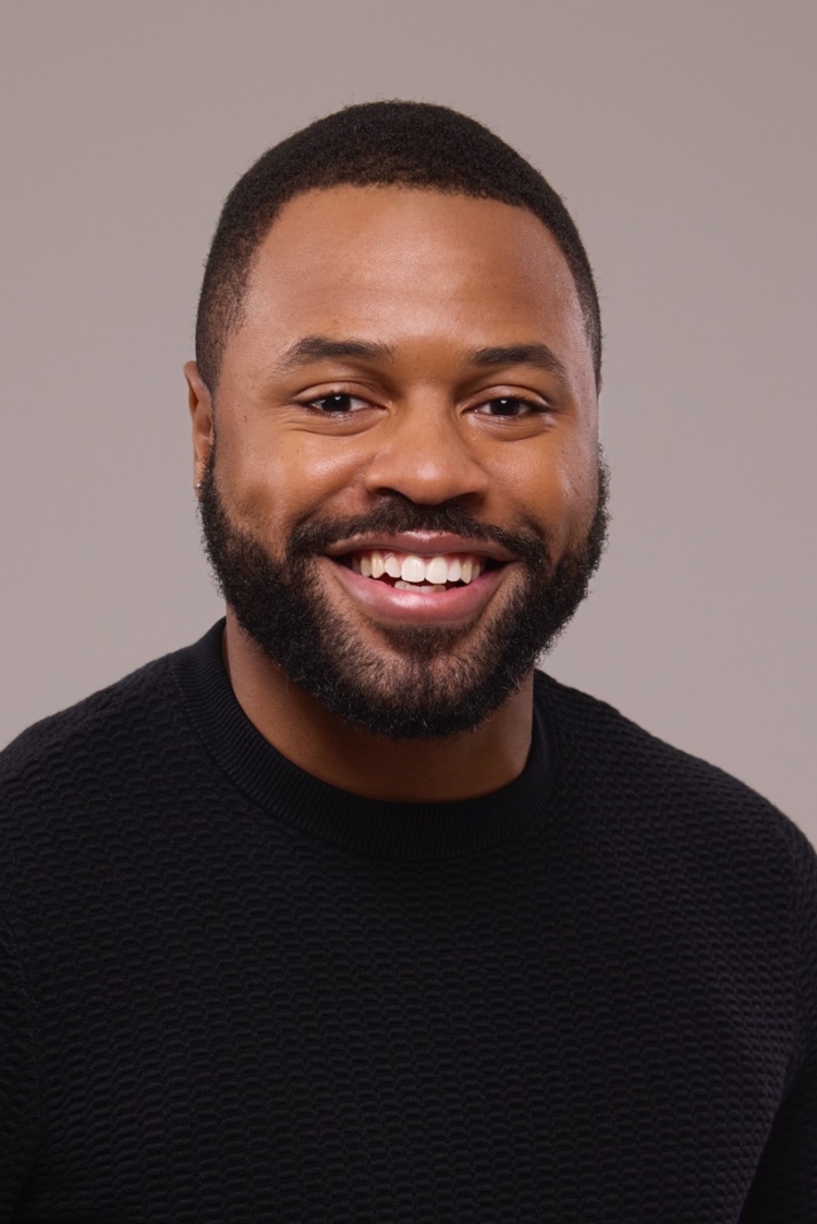 Lyndz Dantiste grande taille